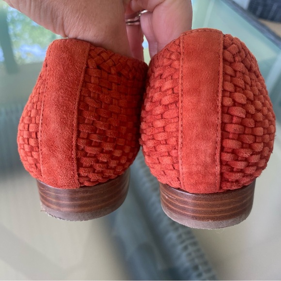 SÉZANE—‘Low Laura’ court shoes. Size 39. Beautiful Rustic Red, braided suede 🌺 - Picture 4 of 16